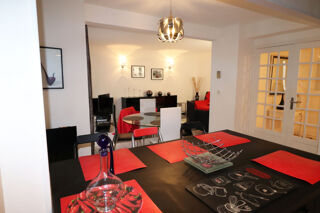  Appartement à louer 4 pièces 79 m²