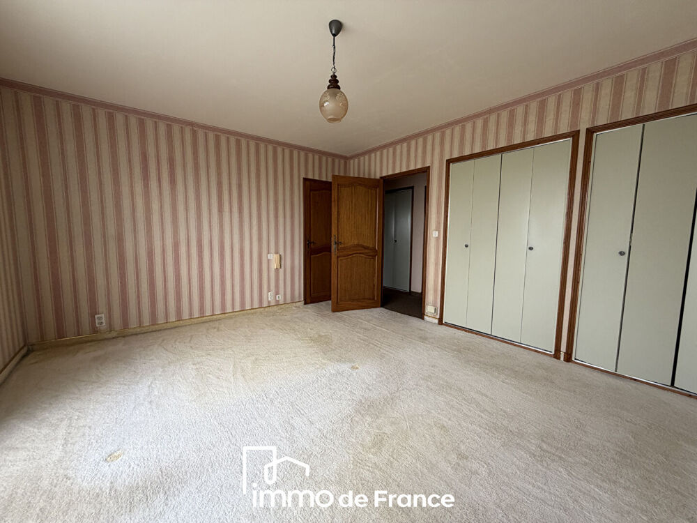 Vente Maison Sainte Radegonde, Grande Maison familiale - Parcelle de 931 m² Sainte radegonde