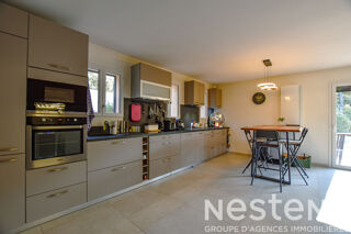  Maison à vendre 7 pièces 203 m²