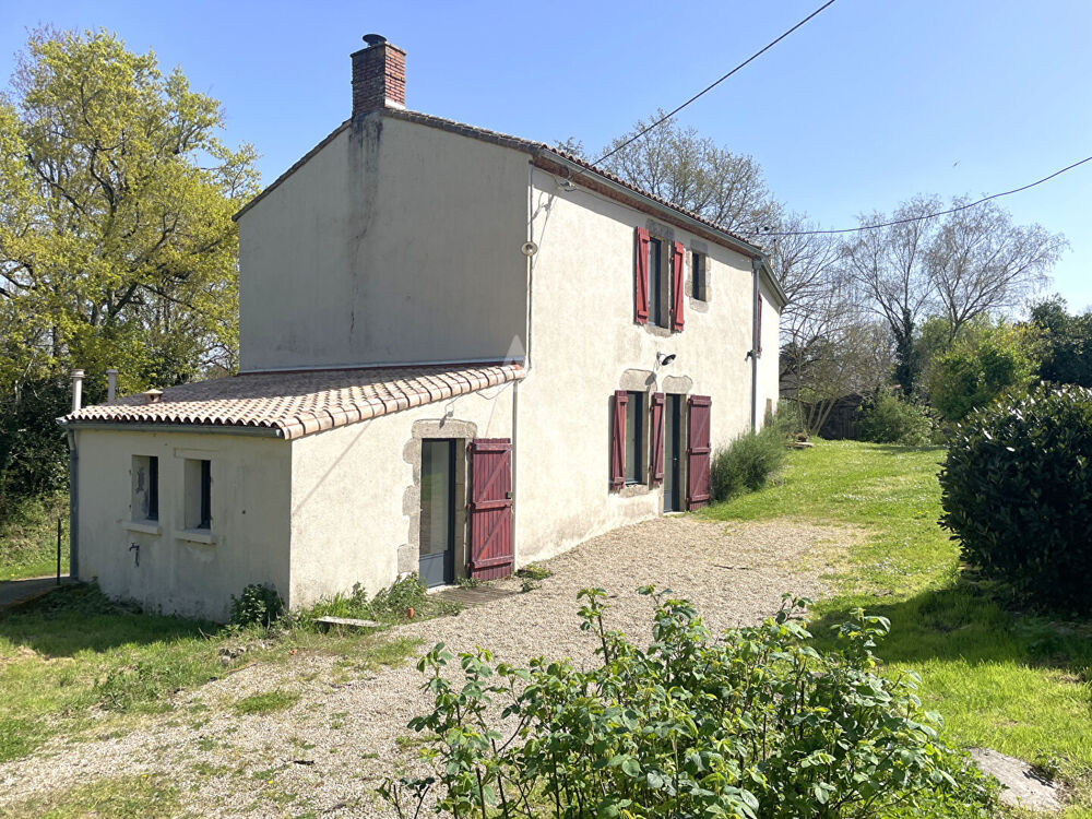 Vente Maison Maison Saint Georges De Pointindoux 8 pièces - 166 m² Saint georges de pointindoux