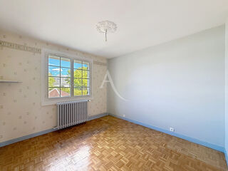  Maison à louer 3 pièces 95 m²