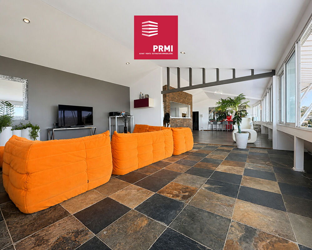 SAINT-GILLES-LES-BAINS : T5 d'exception 230 m² avec vue panoramique mer et lagon