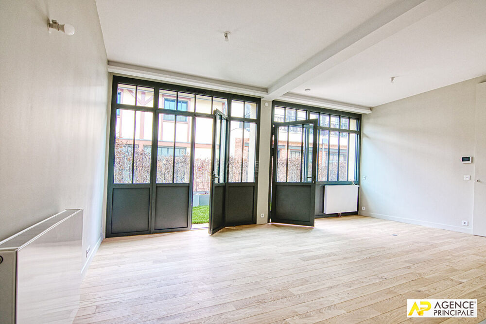 Vente Maison Versailles  Notre Dame  - Maison 3 pièces 65.8 m ² au sol avec terrasse arborée de 17,5 m² Versailles