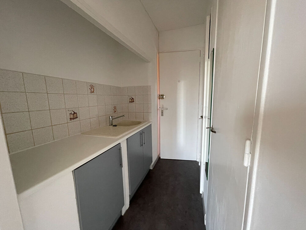 Location Appartement Studio - Saint Hilaire - Les Milles - 24m² -560 Les milles