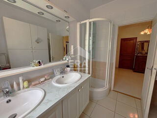  Maison � vendre 6 pi�ces 175 m�