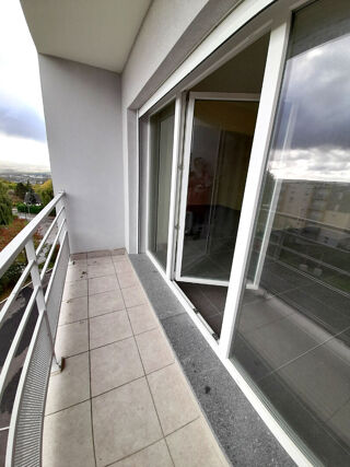  Appartement � louer 4 pi�ces 73 m�