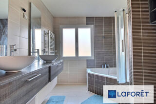  Maison � vendre 6 pi�ces 103 m�