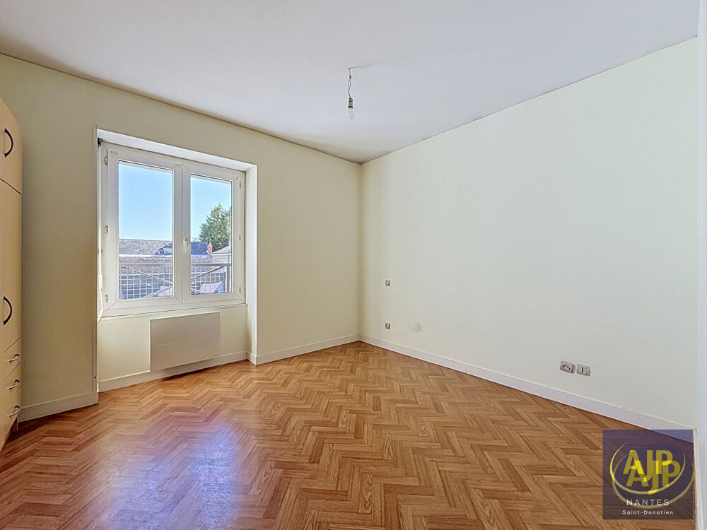 Vente Appartement NANTES - SAINT MIHIEL - Appartement à vendre - 2 pièces - parking. Nantes