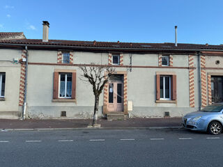  Immeuble à vendre 10 pièces 334 m²