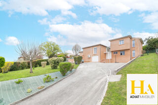  Maison � vendre 7 pi�ces 230 m�