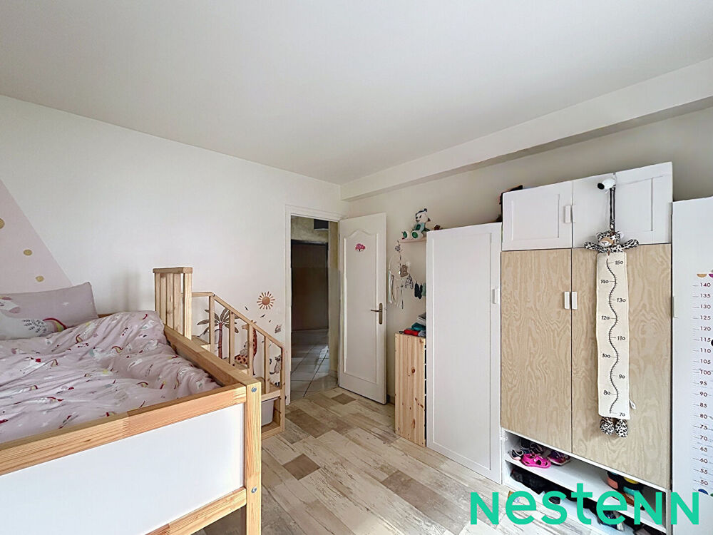 Apartment in Saint-Étienne - More