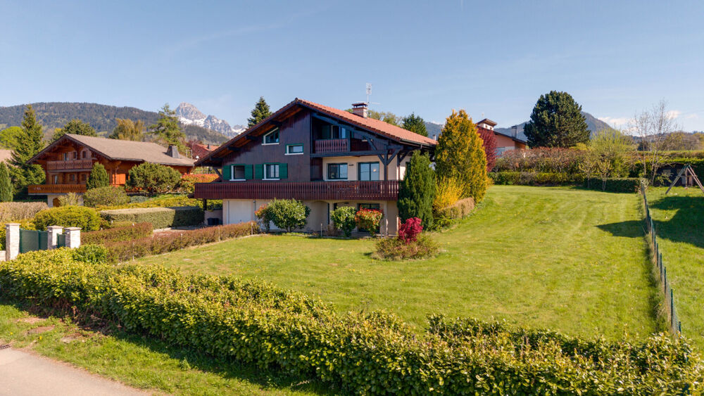 Maison Saint Paul En Chablais 8 pièces 195m² avec vue lac et sur 1813m² de terrain