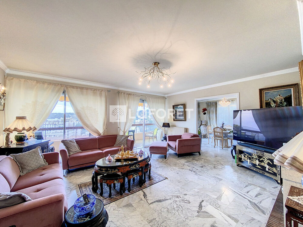 Penthouse 123 m² - 4 pièces - garage- vue mer