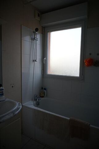  Appartement à louer 3 pièces 60 m²