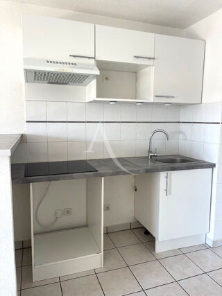 Appartement � louer 3 pi�ces 58 m� Castelginest