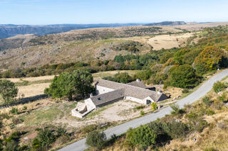  Maison à vendre 5 pièces 371 m²