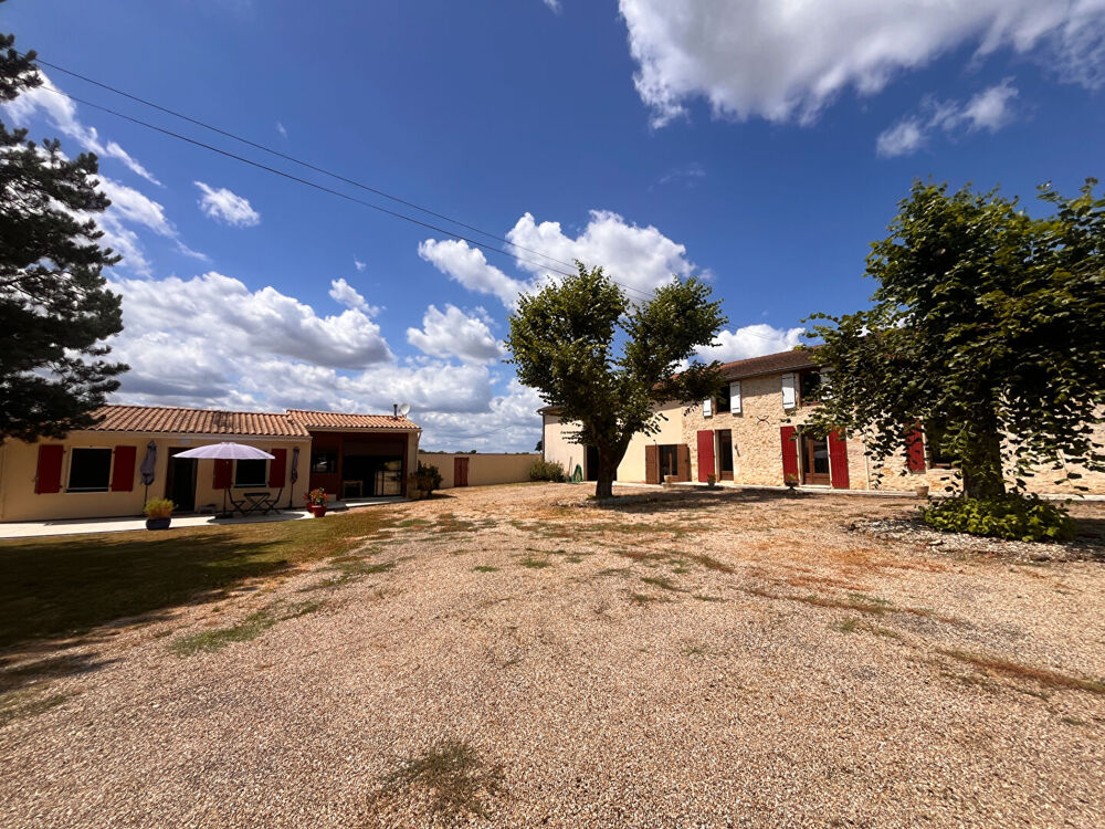 Propriété de Caractère sur 10 622m2