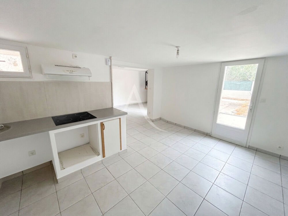 Location Appartement Peyriac de Mer - À louer - Appartement d'environ 87 m² avec jardin privatif Peyriac de mer