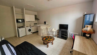  Appartement à louer 2 pièces 50 m²