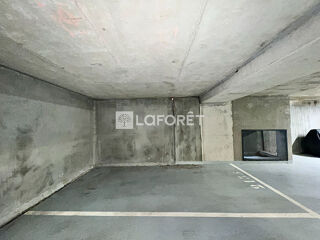  Parking / Garage � vendre 12 m�