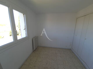  Appartement à louer 1 pièce 34 m²