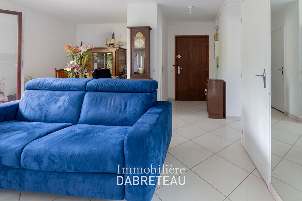Craponne - T3 de 71.28 m2 en rez de Jardin