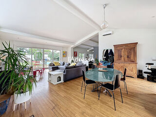 Maison à vendre 6 pièces 240 m²