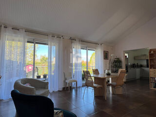  Maison � vendre 8 pi�ces 174 m� Orvault