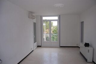  Appartement à louer 4 pièces 74 m²