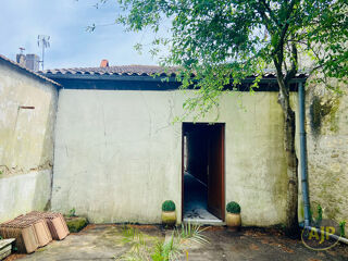  Immeuble à vendre 2 pièces 80 m²