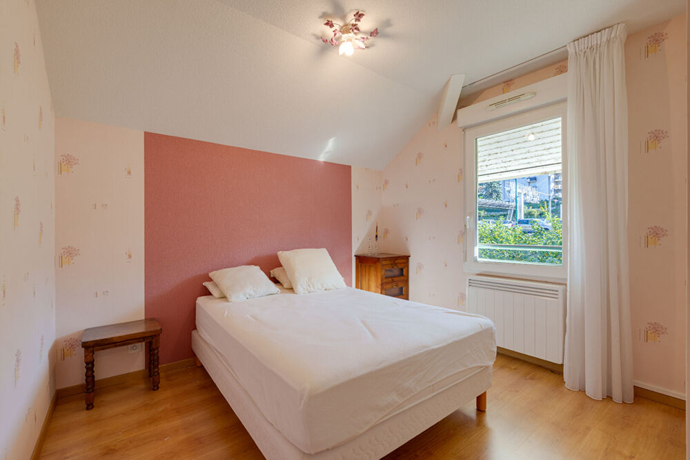 Vente Appartement Appartement Evian Les Bains 4 pièces 79,89m² avec vue lac au dernier étage Evian les bains