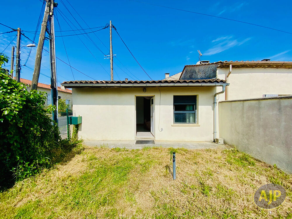 Maison T2 BIS avec jardin centre ville de Lesparre