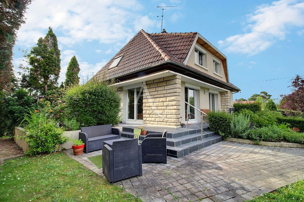 Maison 5 pièces 113 m² · à Maurepas · 113 m² · 405 000 €