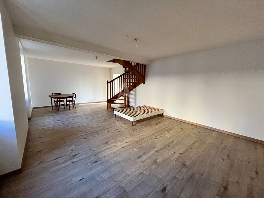 Vente Immeuble Immeuble de rapport en coeur de village: local commercial + 2 logements Villefranche du perigord
