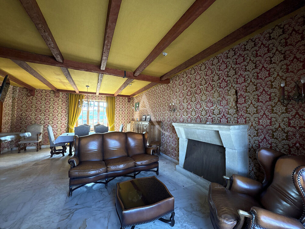 PROPRIETE UNIQUE - proche de Dourdan 7 pièce(s) 188.53 m2
