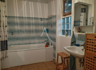  Maison à vendre 8 pièces 164 m²