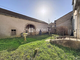  Immeuble à vendre 6 pièces 168 m²