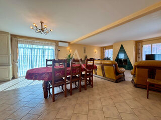  Maison  vendre 6 pices 177 m