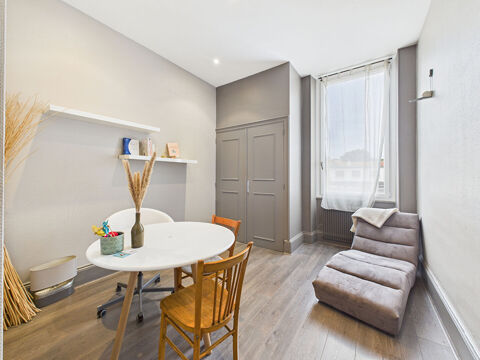 Local commercial 59 m2 avec garage et cave quartier Chateauvert 149000 26000 Valence