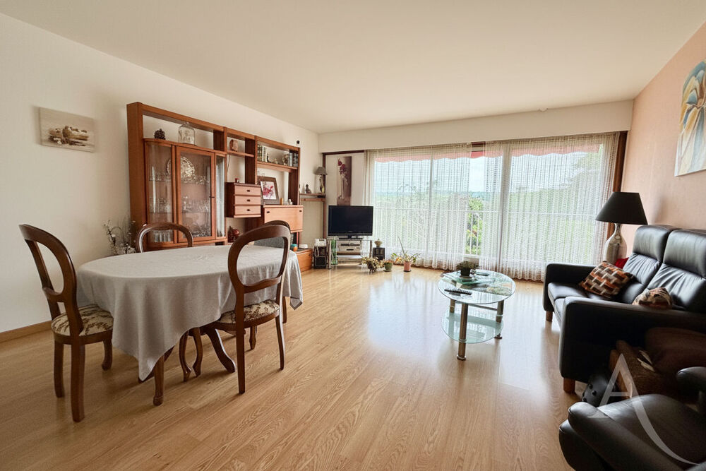 Vente Appartement Appartement Viroflay Rive Droite 3 pièces 82 m2  balcon box cave ascenseur Viroflay
