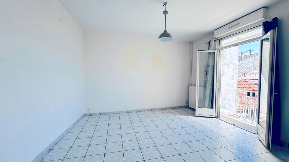 A VENDRE APPARTEMENT 3 PIECES - BORDEAUX BARRIERE DE TOULOUSE