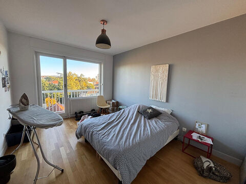  Appartement � louer 4 pi�ces 121 m�