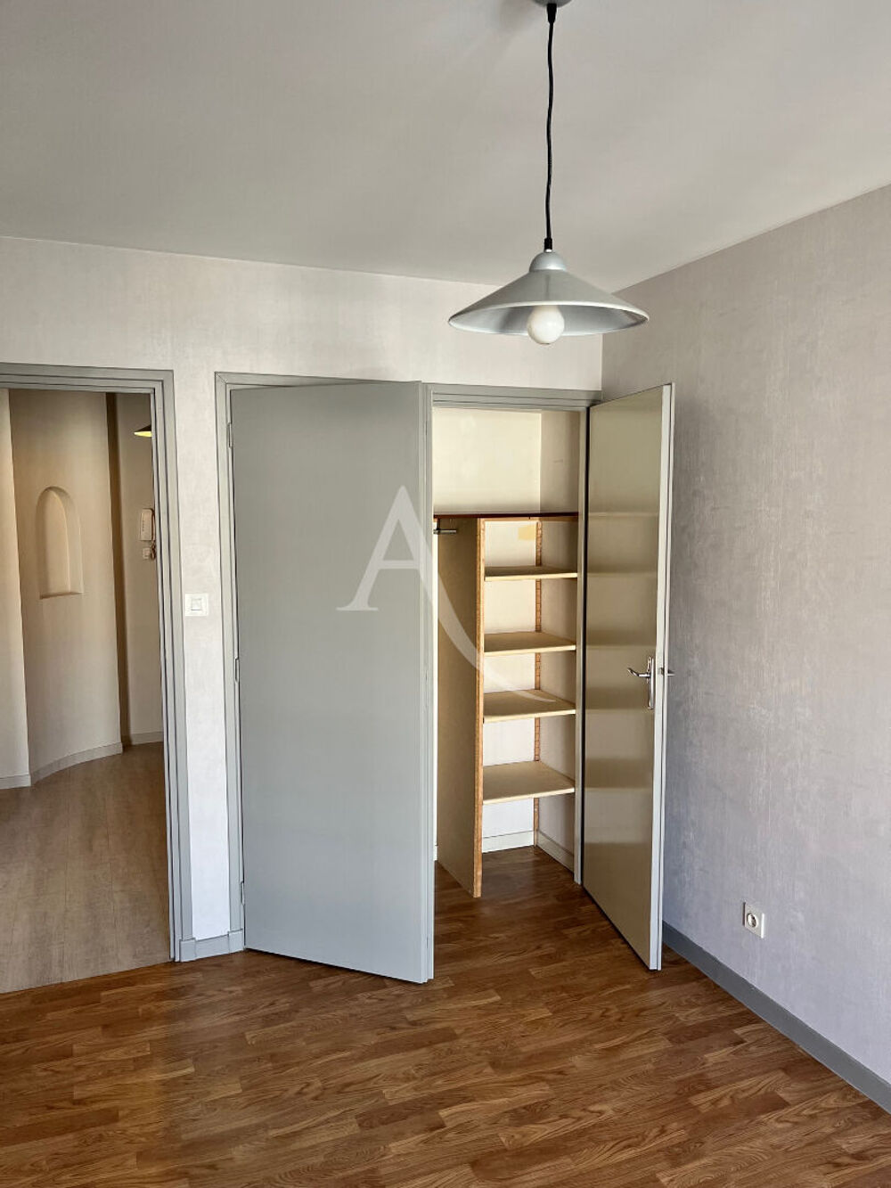 Location Appartement Appartement La Roche Sur Yon 2 pièce(s) 48.50 m2 La roche sur yon