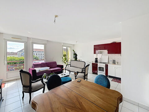  Appartement � louer 3 pi�ces 87 m�