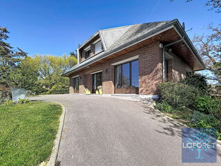  Maison � vendre 8 pi�ces 205 m�