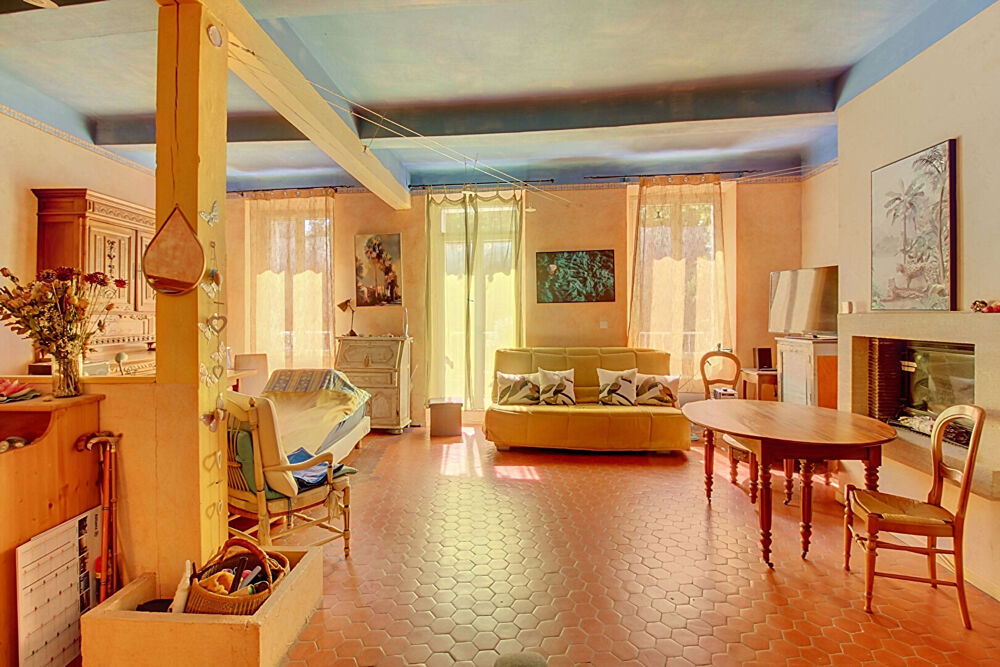 Vente Maison A VENDRE EN EXCLUSIVITE SALERNES - Maison de village 5 pièces 130m2 + GARAGE + TERRASSE + BALCON Salernes