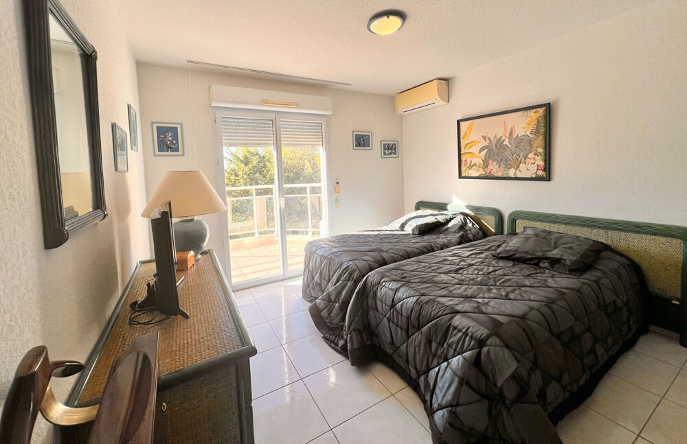 � vendre  Appartement Saint-Rapha�l (83700)