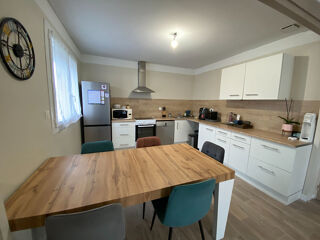  Appartement � louer 4 pi�ces 100 m�