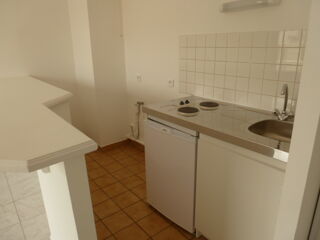 Appartement à louer 2 pièces 27 m²