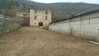  Immeuble à vendre 2 pièces 908 m²